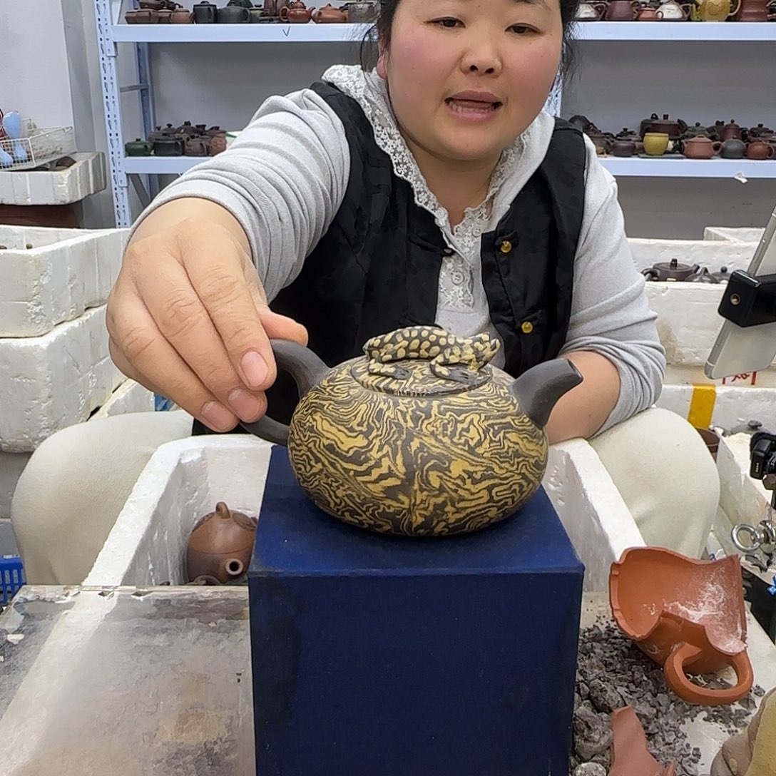 茶壶紫砂宜兴紫砂壶瑕疵处理