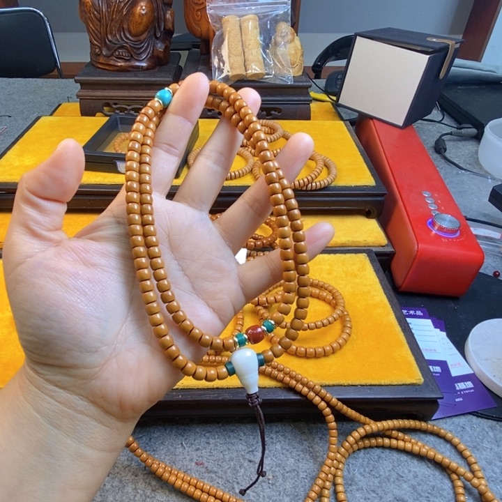 橄榄核吊坠王****n橄榄核