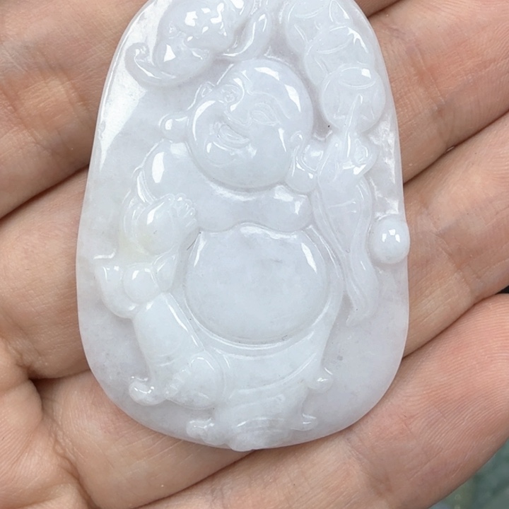 翡翠挂件未镶嵌翡翠