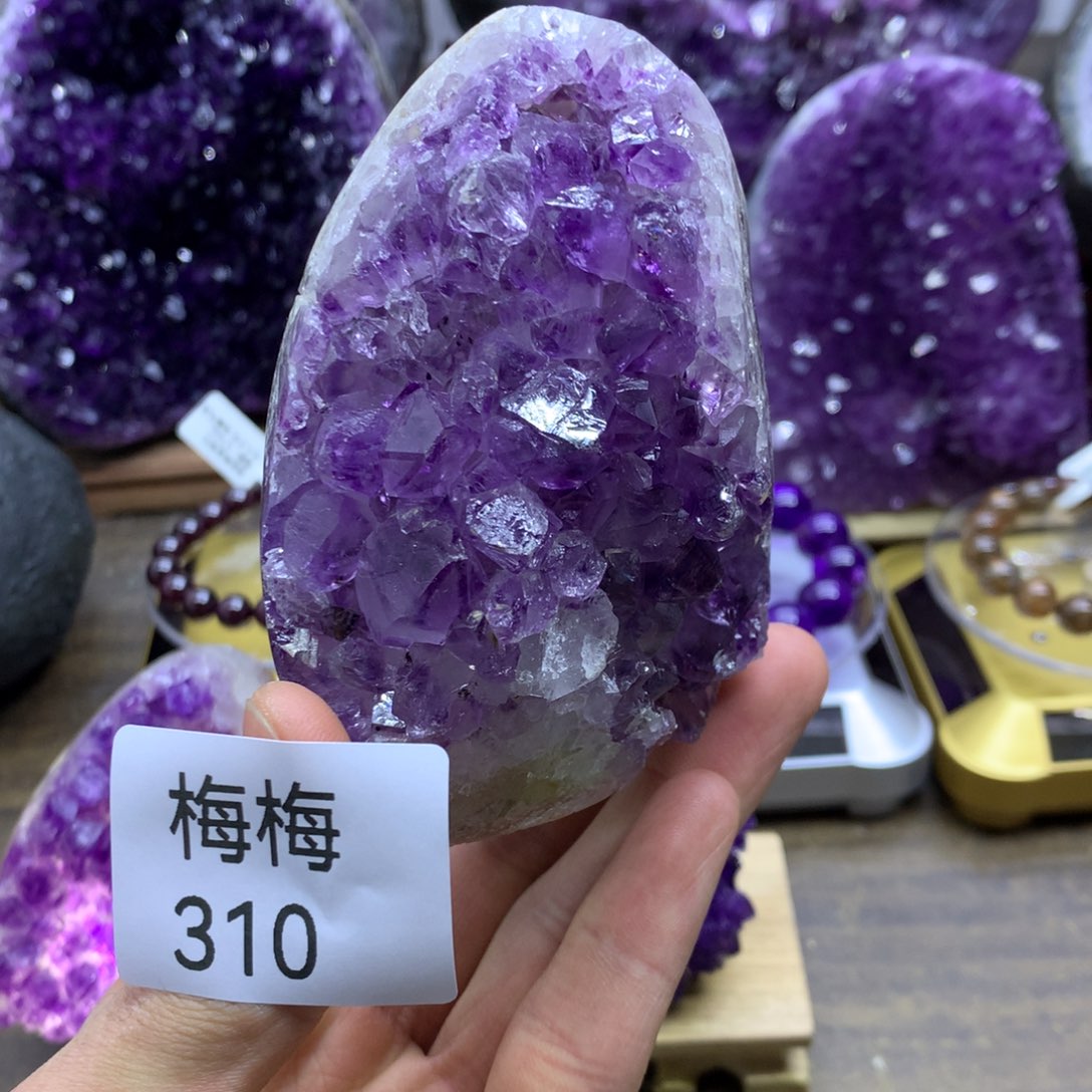 紫晶大型摆件（非配饰）未镶嵌