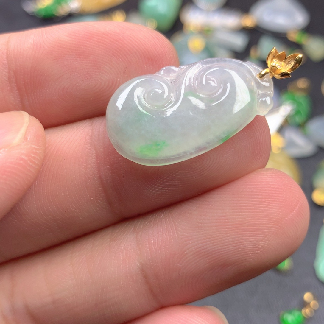 【闪购商品】颈饰18K金镶嵌翡翠翡翠