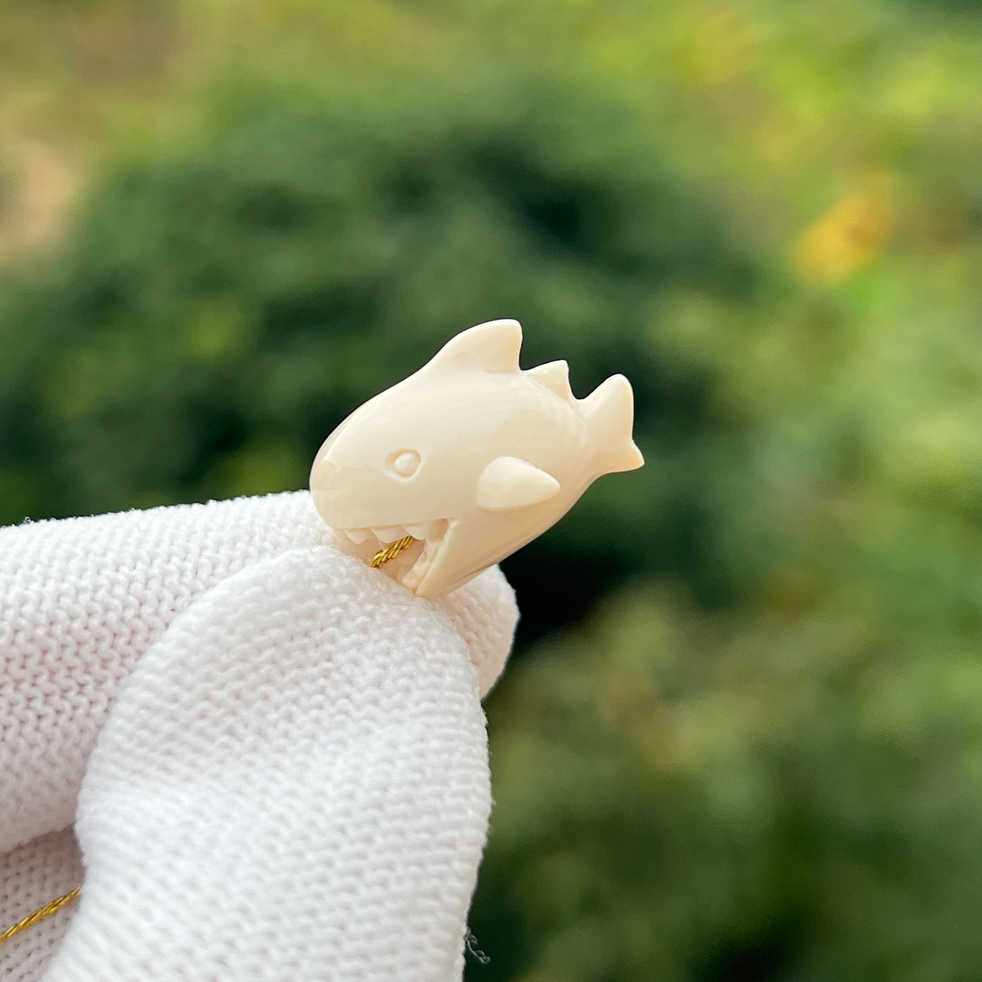 天然猛犸原色大鲨鱼配饰侧挂滴溜卡子配饰文玩108佛念珠