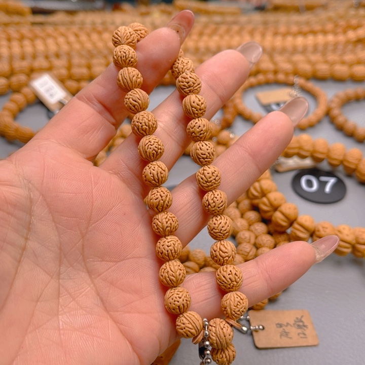 方***型桃核吊坠桃核手持