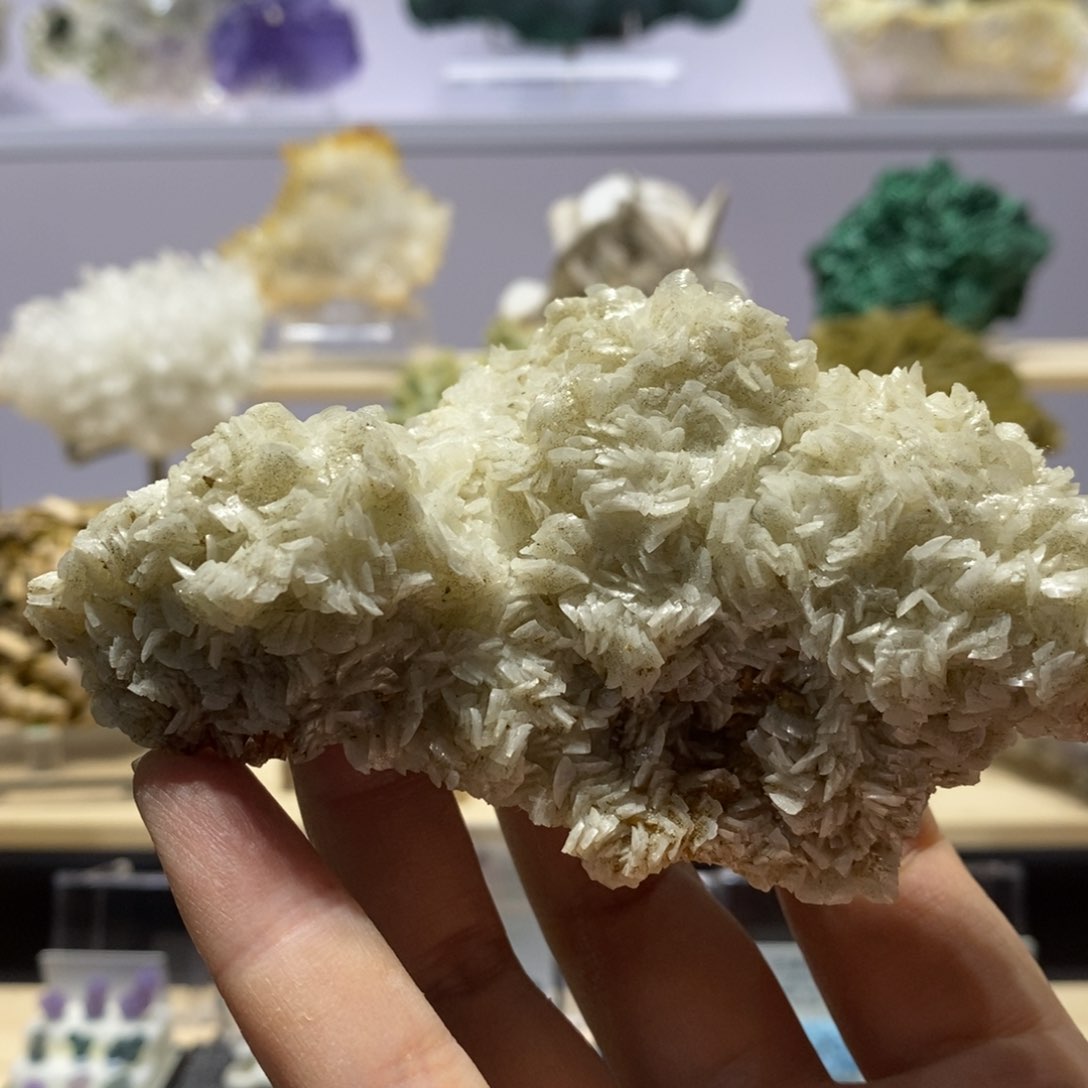 吊坠白云石菱铁矿水晶