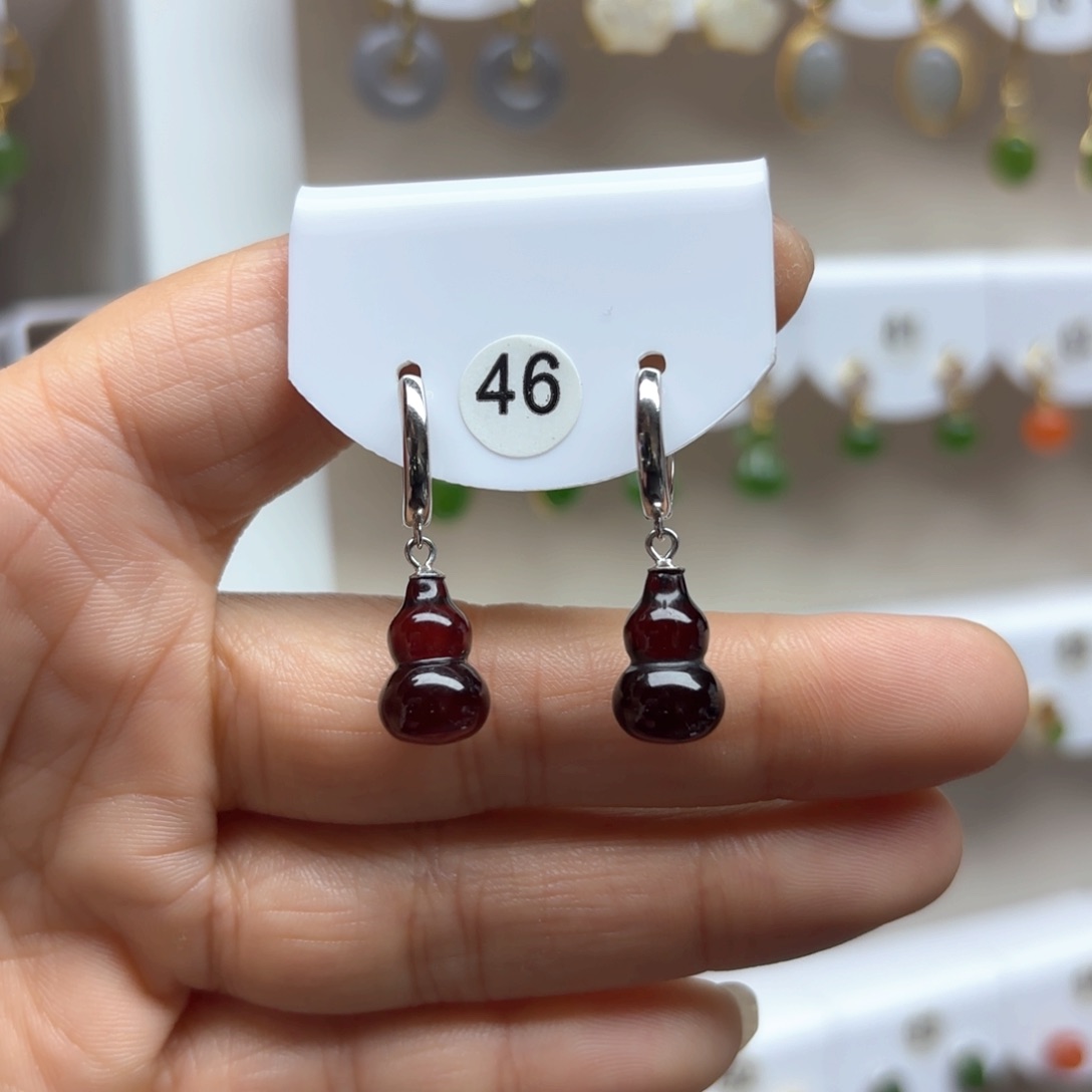 血珀耳饰银S925镶嵌血珀