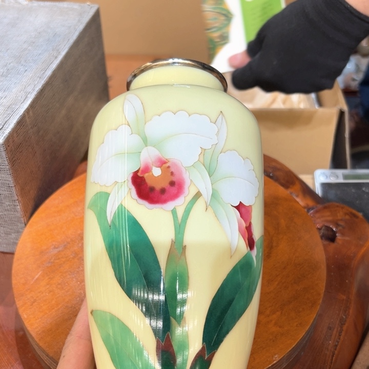 瓷器周边默认瑕疵1