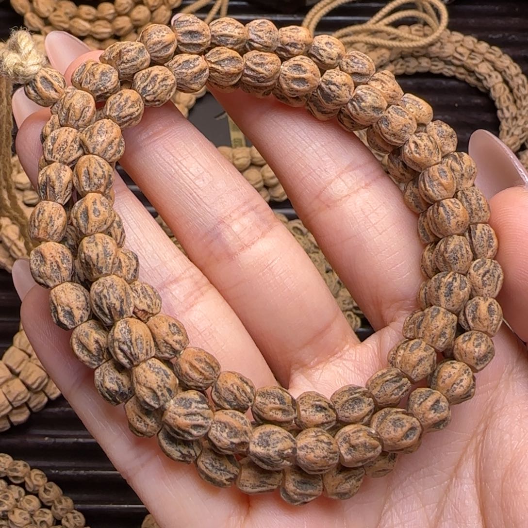 柏香籽/百香籽吊坠