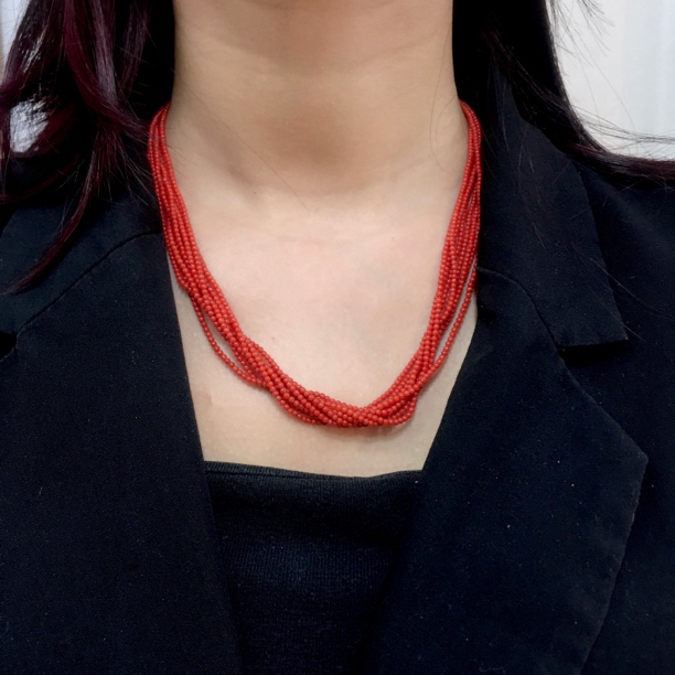 红珊瑚沙丁小米珠项链