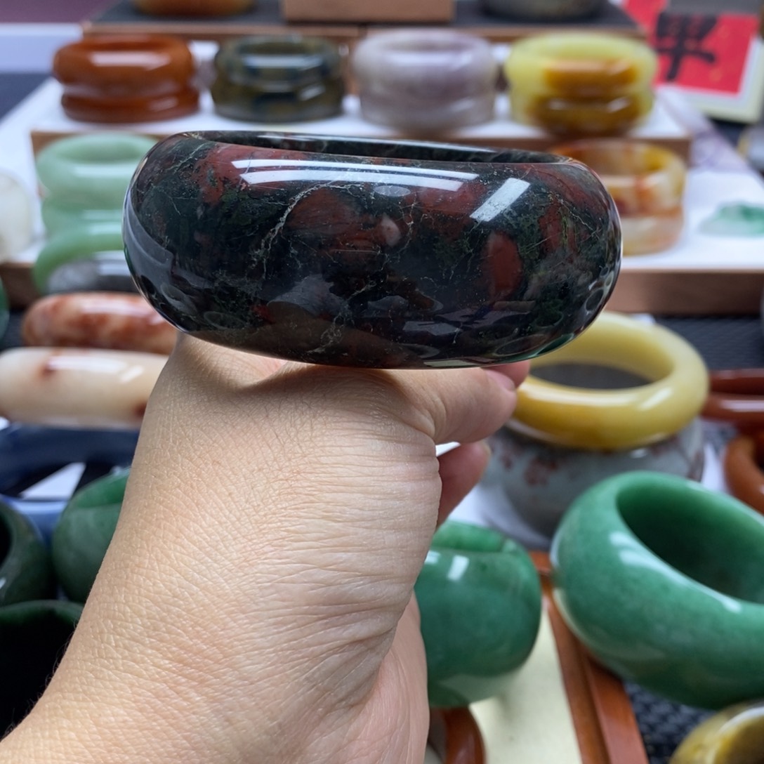 石英质玉手镯未镶嵌勿**～