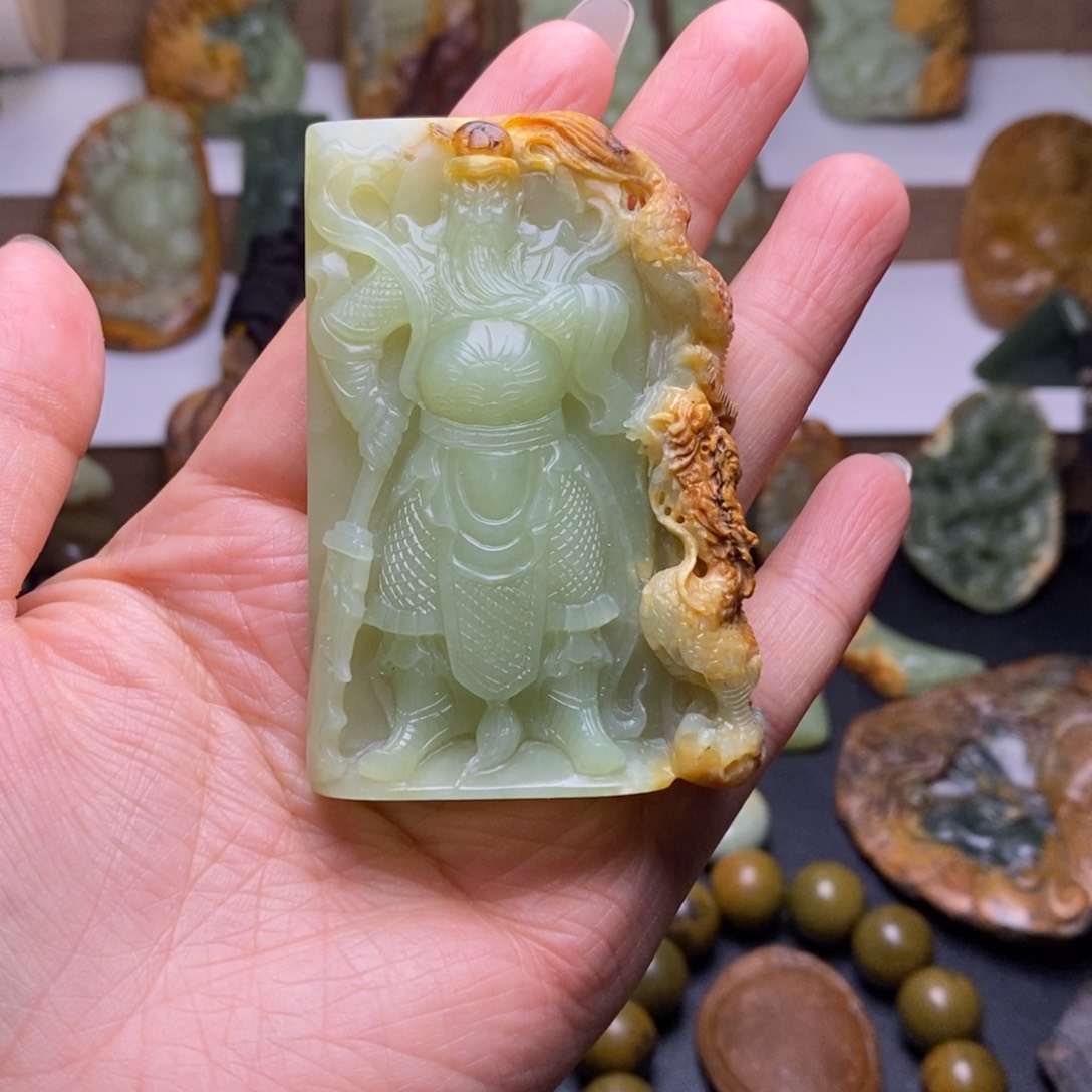 岫岩河磨玉（透闪石质玉）挂件未镶嵌达****达