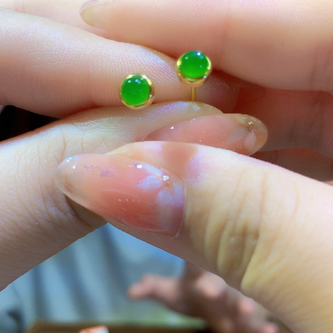 银S925镀金镶嵌和田玉（碧玉）耳饰