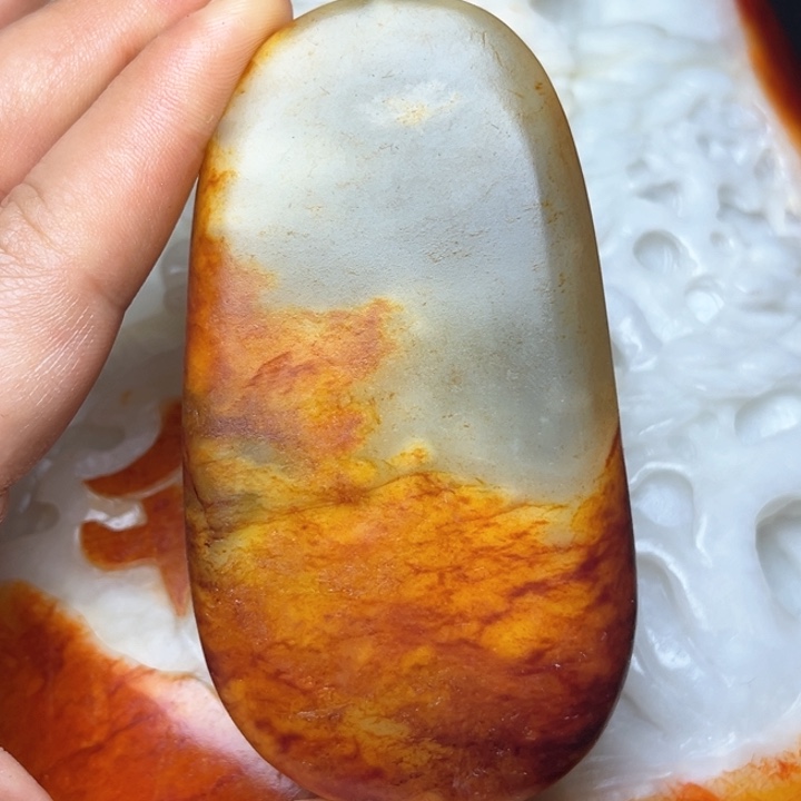 和田玉未镶嵌珠宝奇石