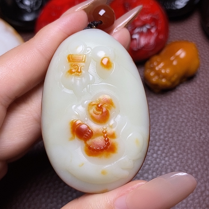 和田玉颈饰未镶嵌