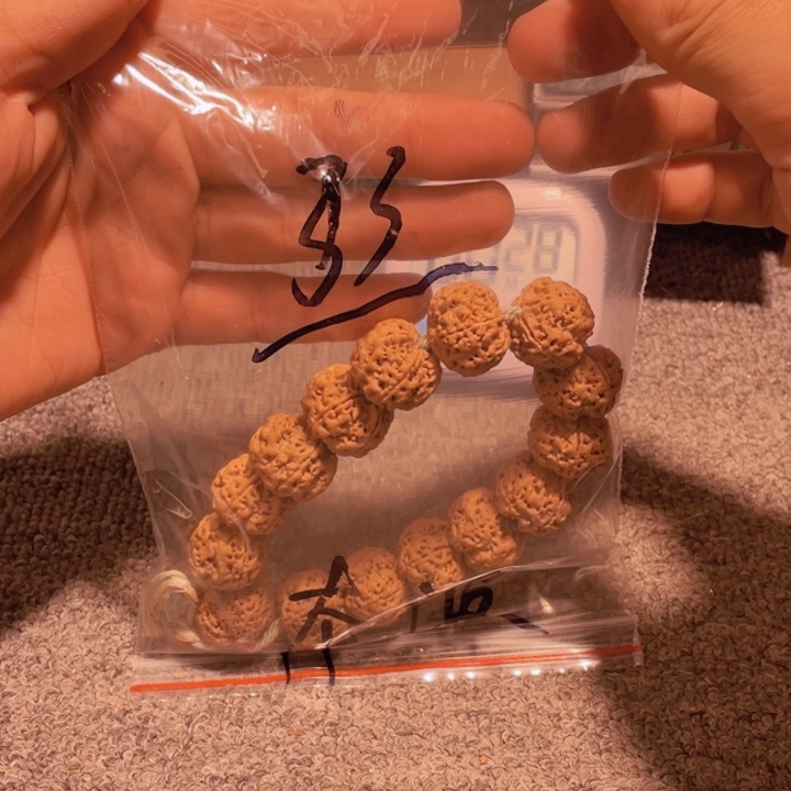 金刚菩提吊坠奔****…在你面前都没