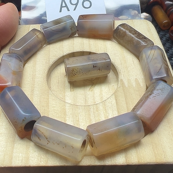 玛瑙/玉髓未镶嵌手链