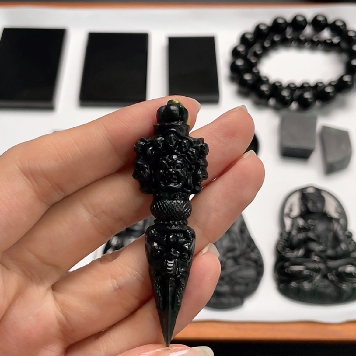 【闪购商品】定制翡翠未镶嵌墨翠墨翠