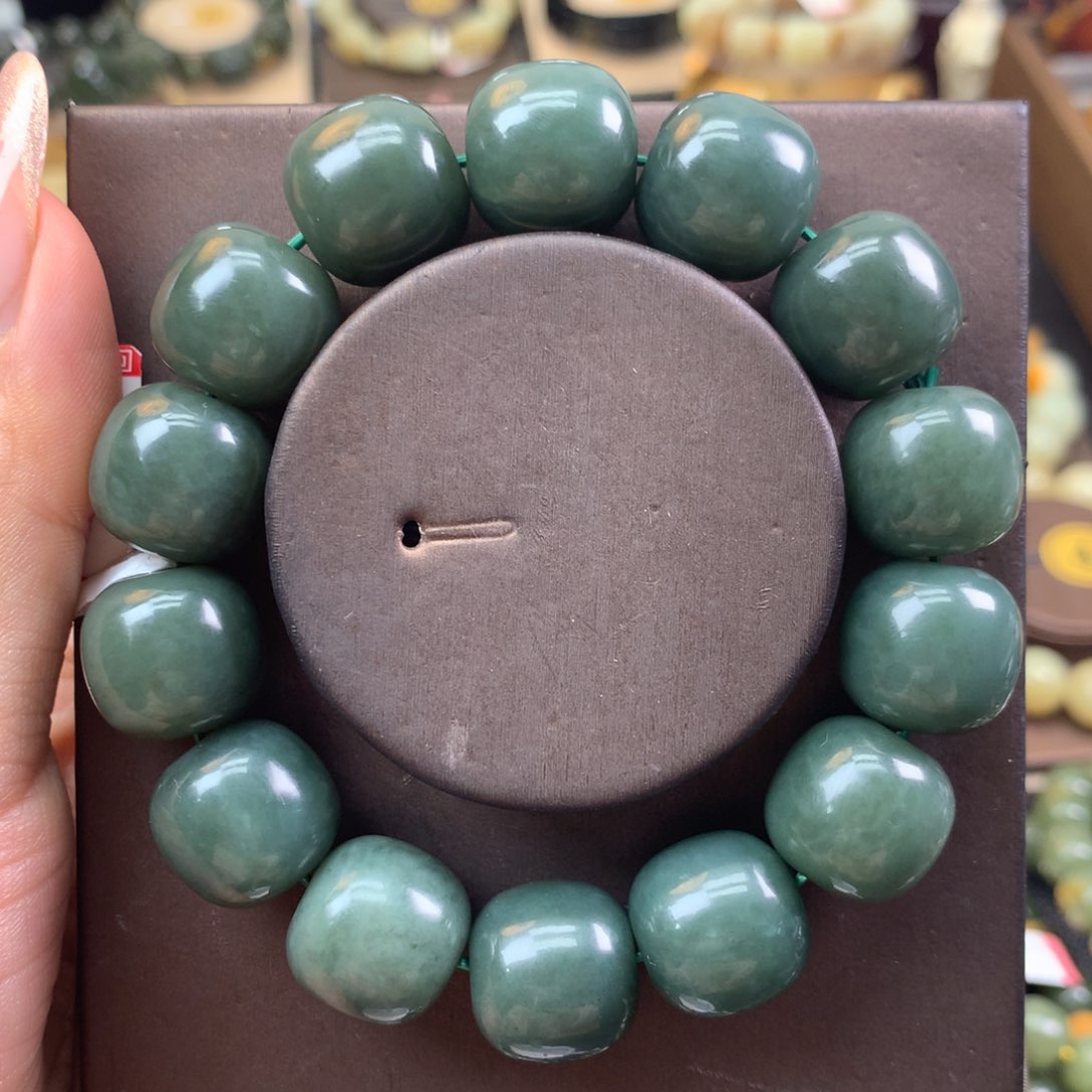 和田玉手链未镶嵌