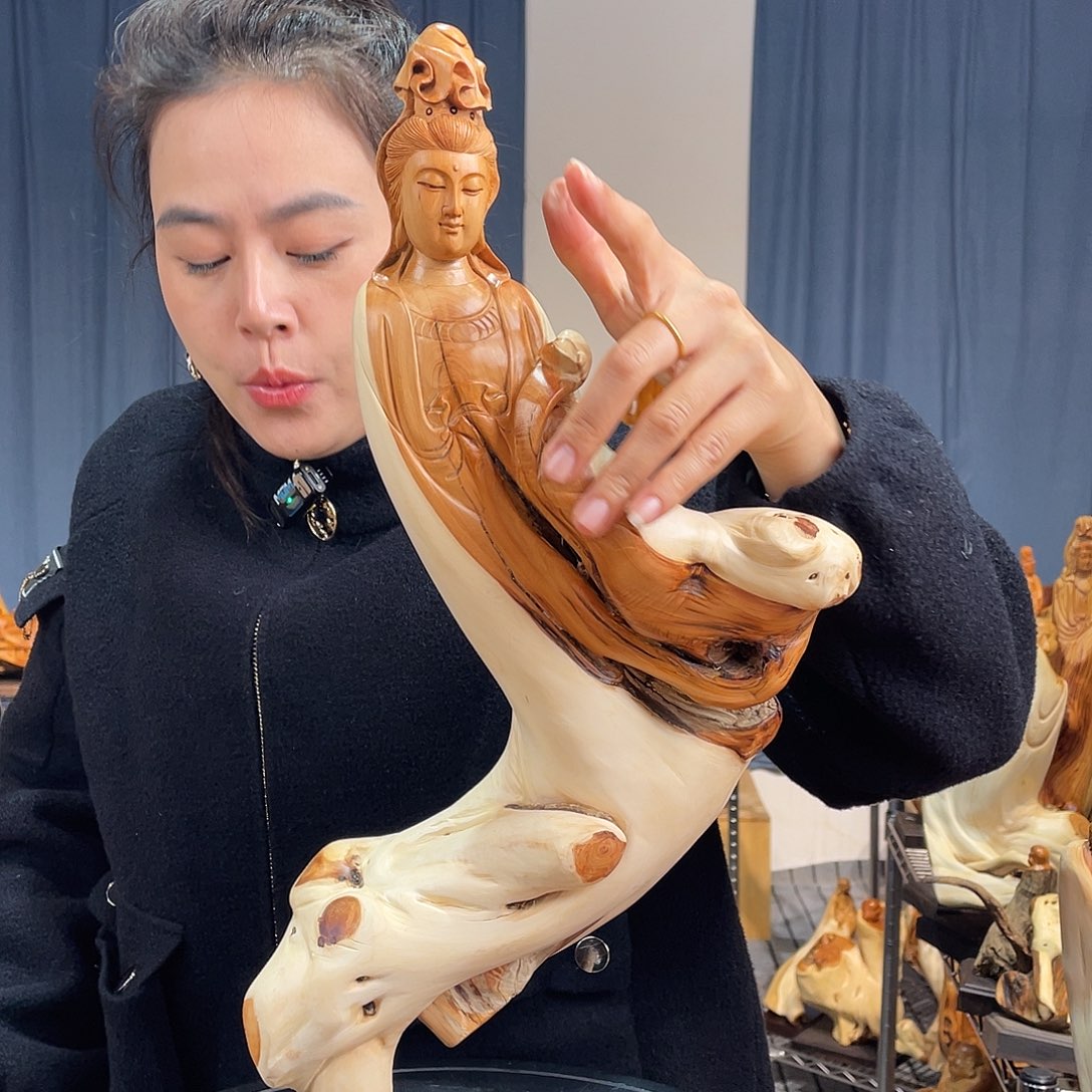 柏木（崖柏）随型艺术根雕