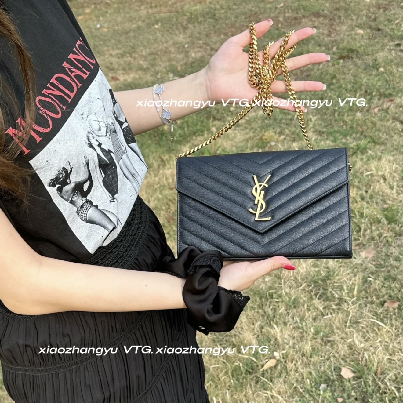 99新 YSL/圣罗兰 黑金鱼子酱信封22/99新