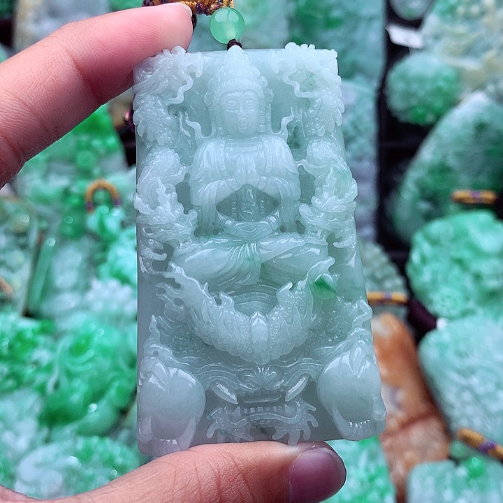 翡翠吊坠(不含链)未镶嵌有***话