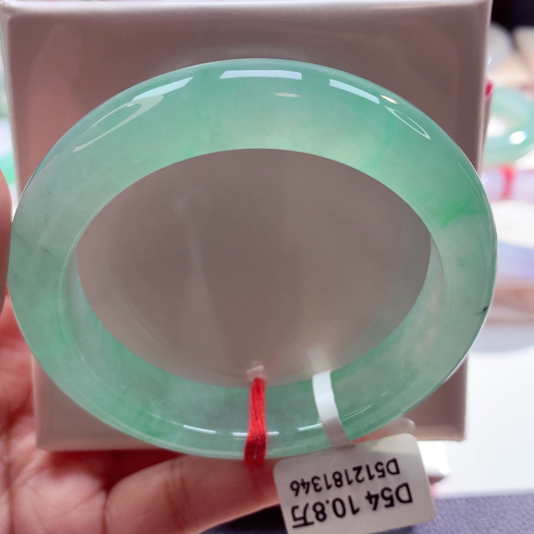 未镶嵌手镯翡翠54圈冰底甜绿（19号）