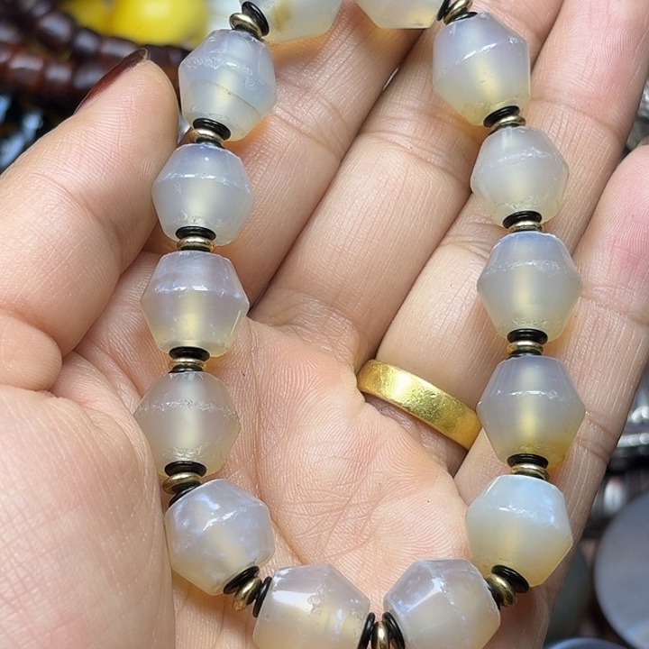 泥塑哈哈哈哈哈哈哈好家伙