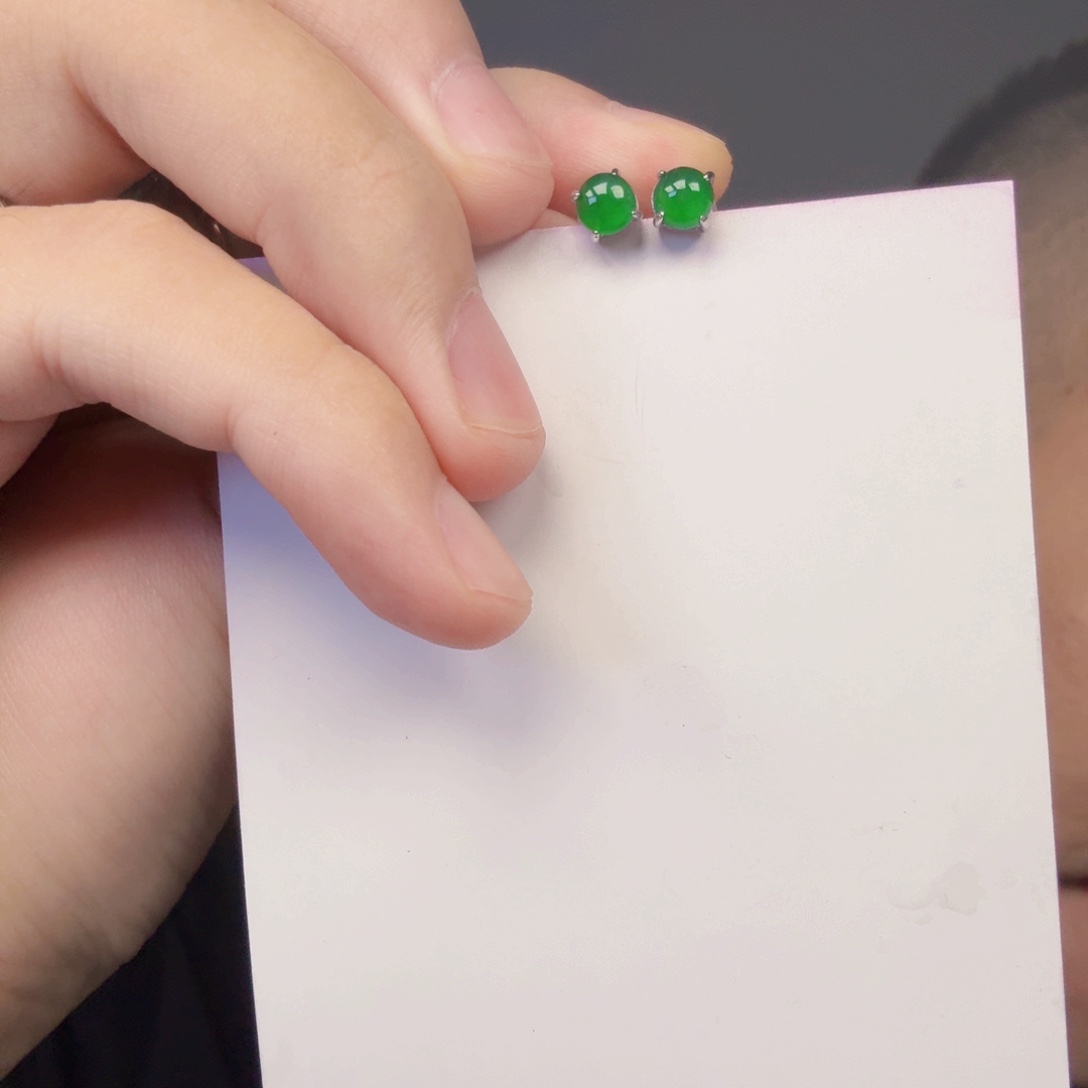 翡翠银S925镶嵌颈饰一对