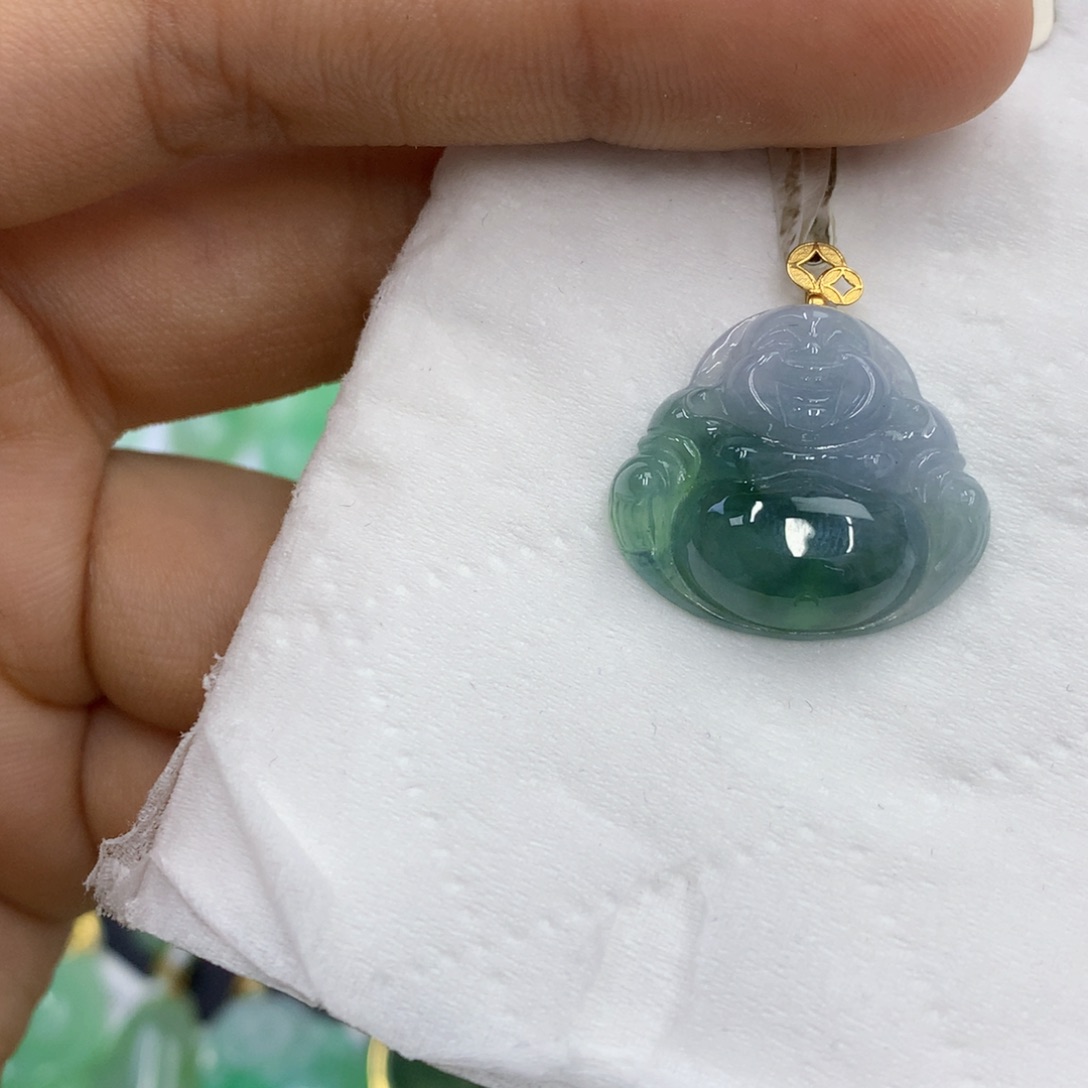 翡翠18K金镶嵌颈饰翡翠