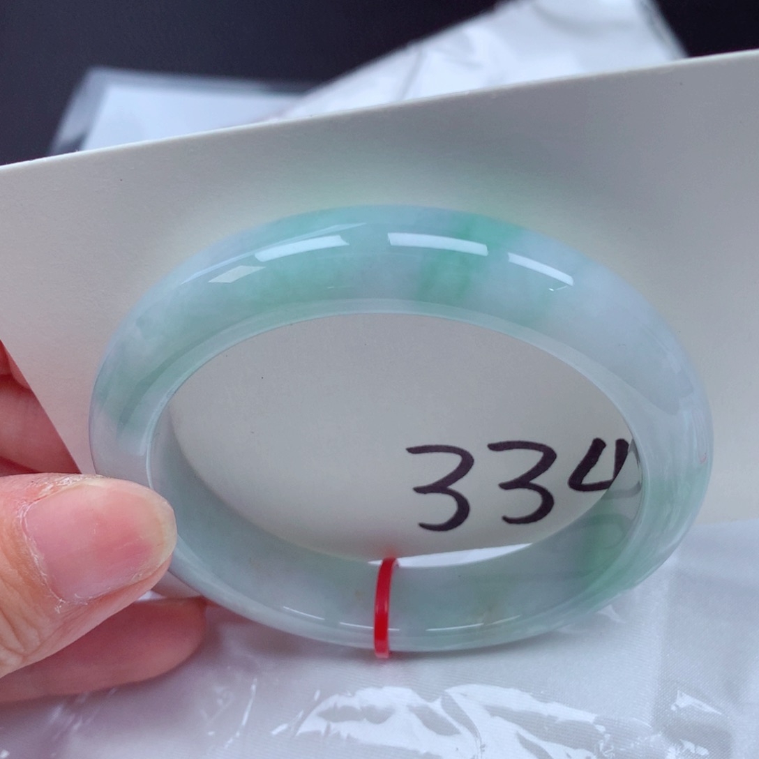 翡翠未镶嵌手镯翡翠