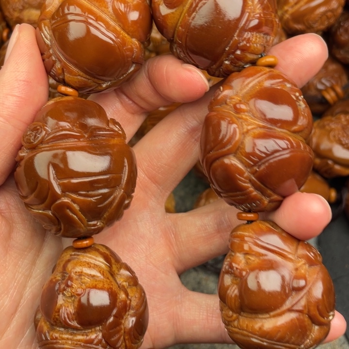 春****橄榄核吊坠橄榄核