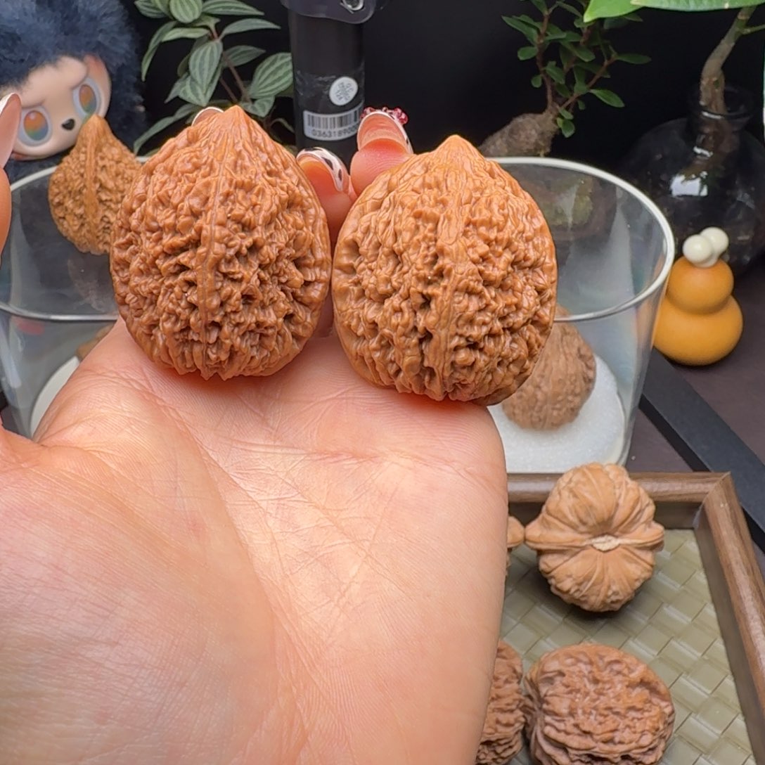 小***马核桃全品大蒜头（打底）37