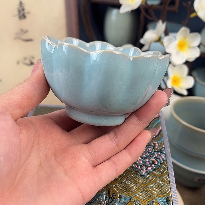 汝瓷原矿手工莲花杯
