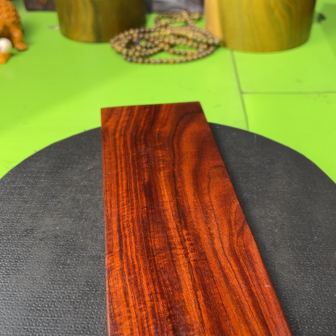 旷***界大果紫檀（缅甸花梨）