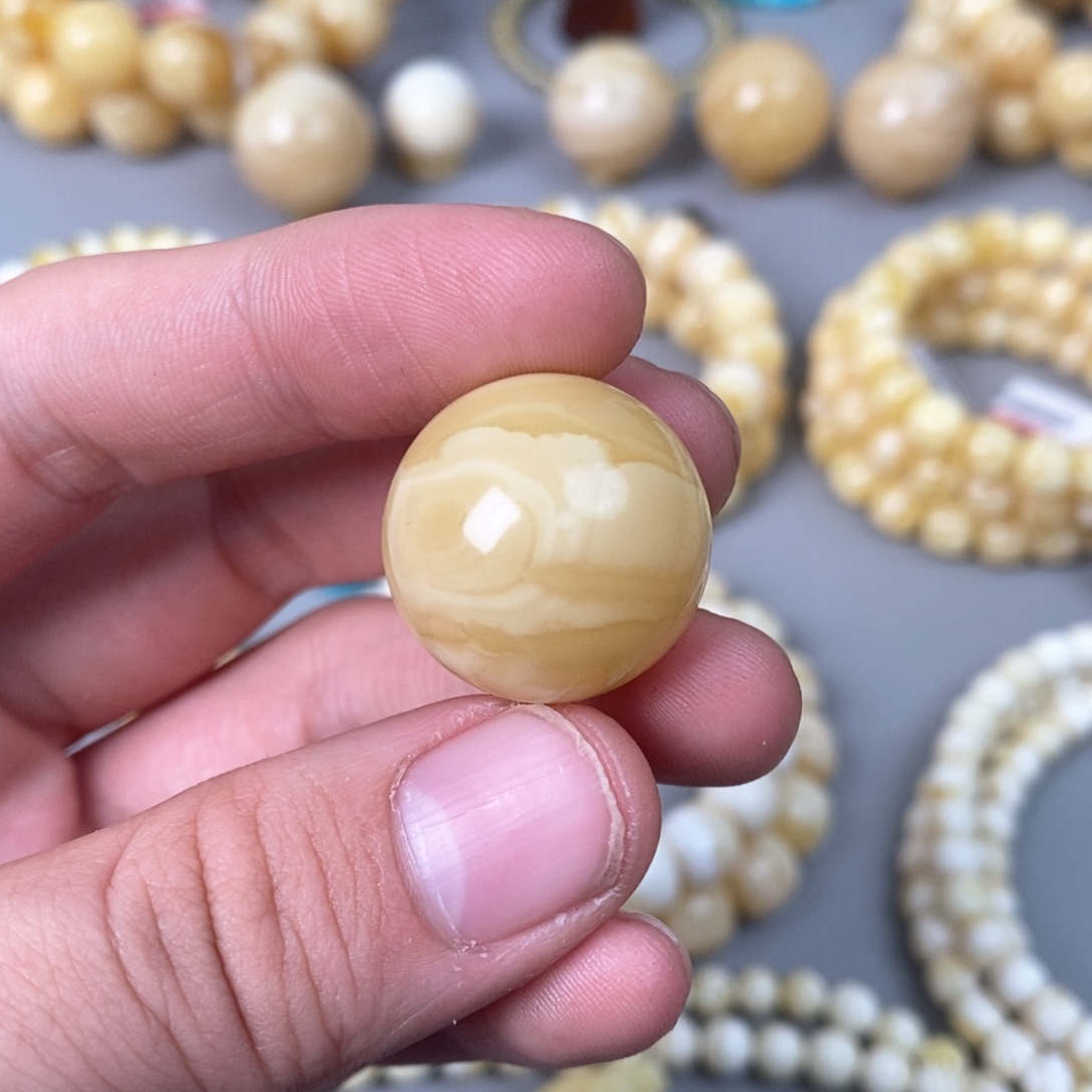 琥珀珠宝奇石未镶嵌22.4mm 浓蜡妖花