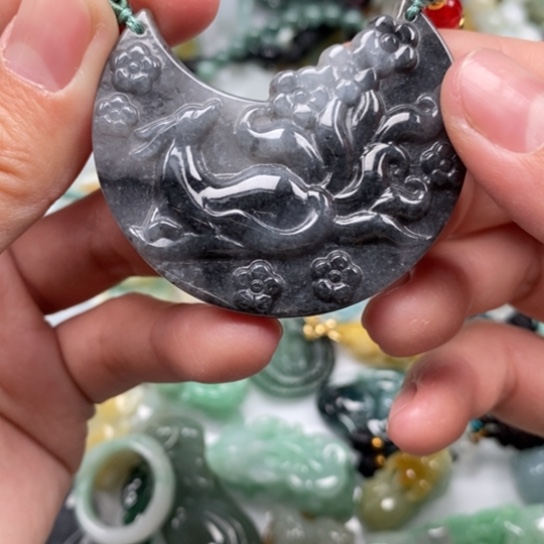 翡翠吊坠(不含链)铂Pt950镶嵌