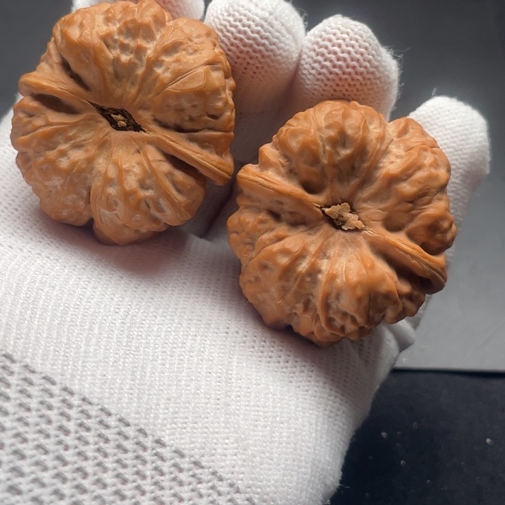 驰***下把件文玩核桃蛤蟆头