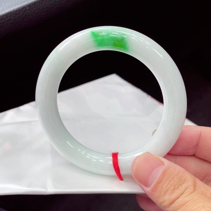 未镶嵌手镯翡翠翡翠