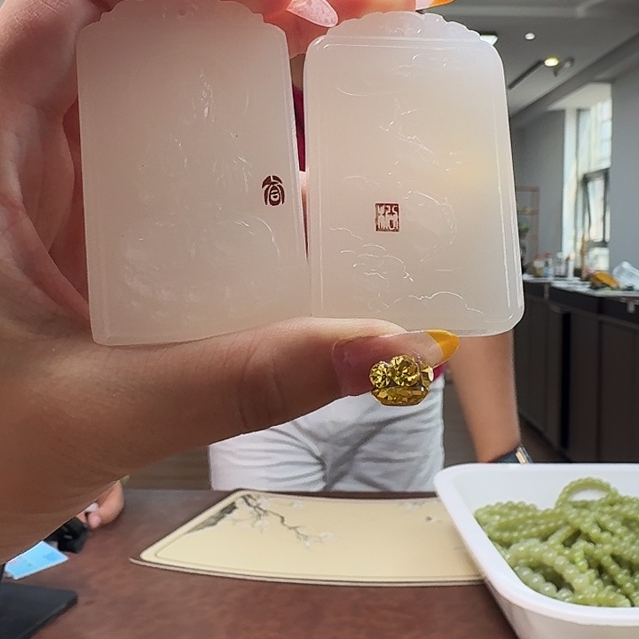 手链未镶嵌和田玉