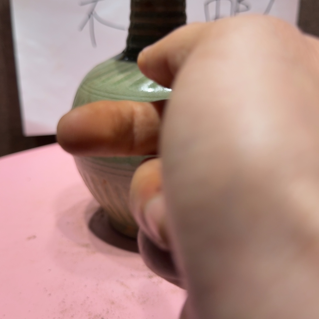 陶其他漂亮的小瓷瓶子