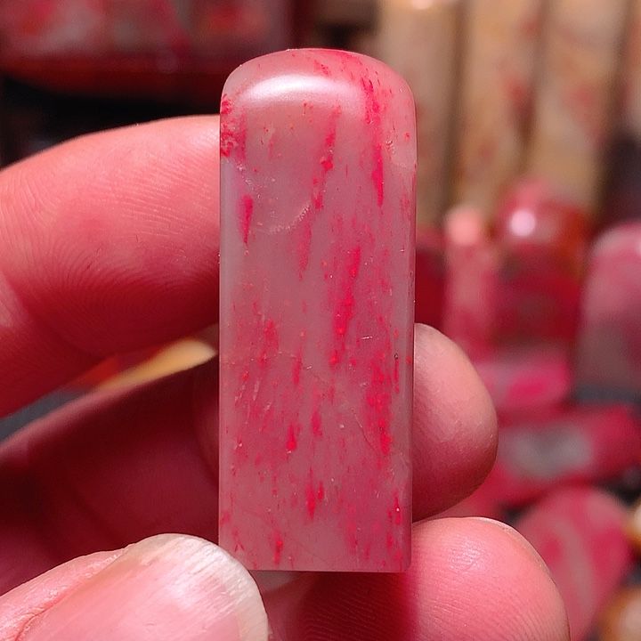 昌化石昌化鸡血石