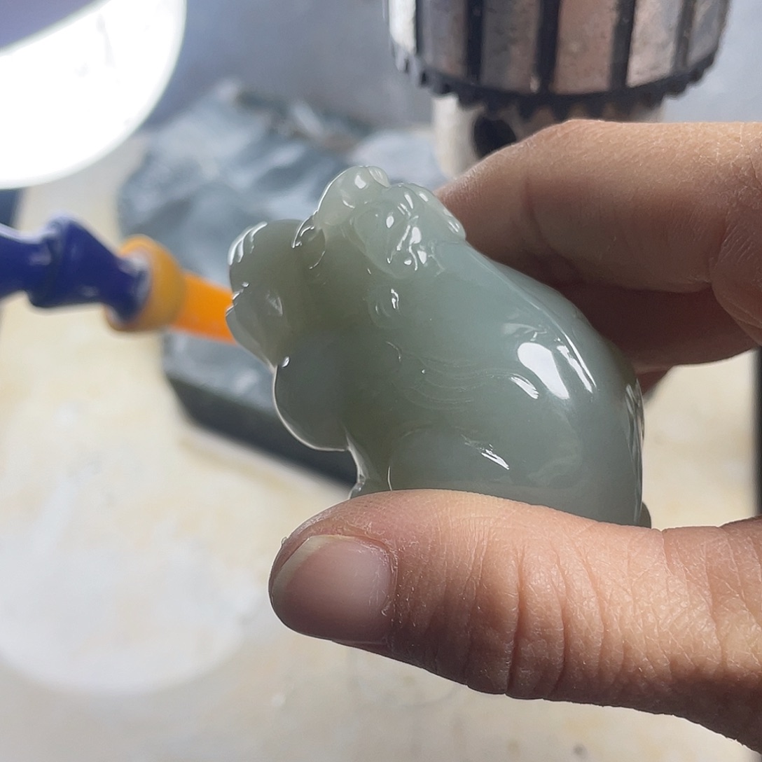 托***风定制和田玉未镶嵌新疆和田玉切莫料牌子