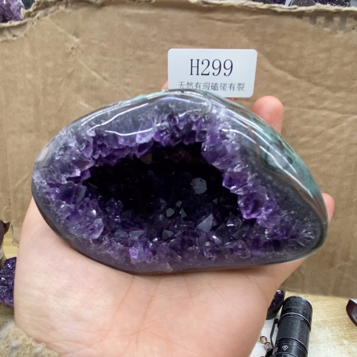 紫晶大型摆件（非配饰）未镶嵌