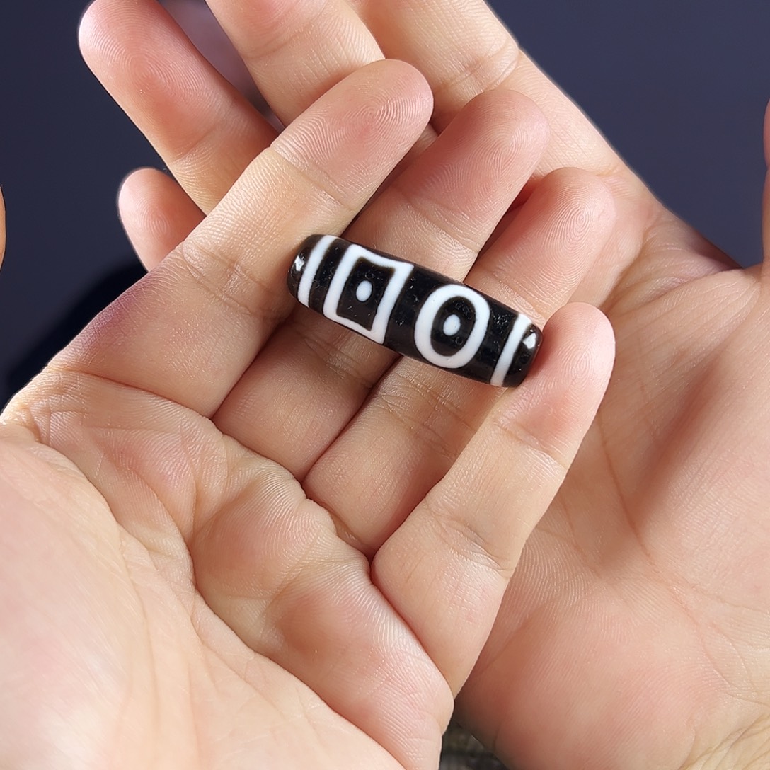 玛瑙/玉髓合金颈饰～钟志明