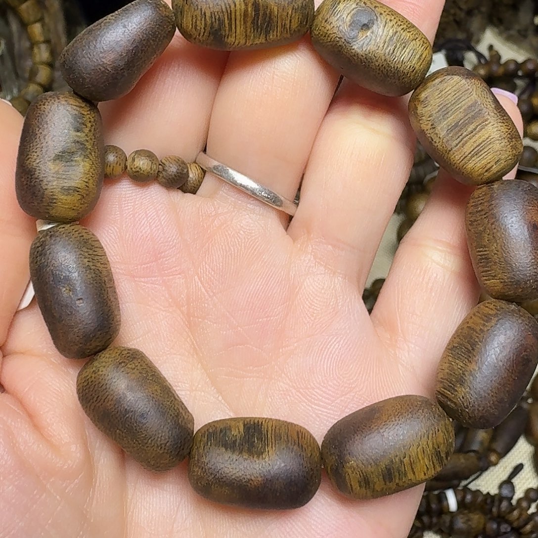 手串沉香蓝宝石卡1.2-14克多样性发货一条