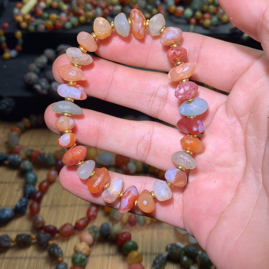 玛瑙/玉髓未镶嵌阿拉善戈壁玛瑙