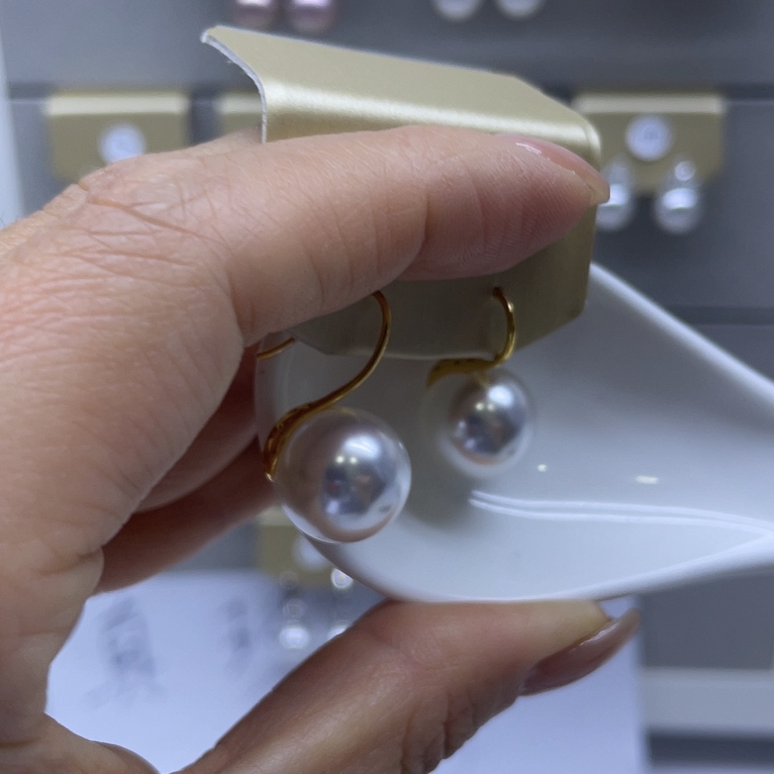 未镶嵌淡水珍珠耳饰