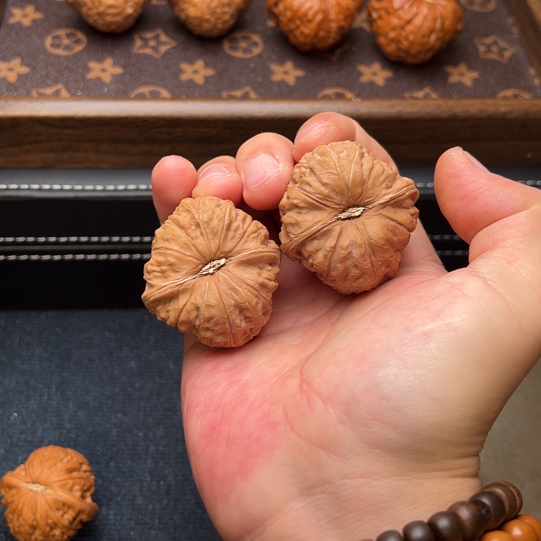 《***》吊坠文玩核桃1067平安是福