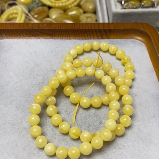 蜜蜡裸石未镶嵌多样性发货其一