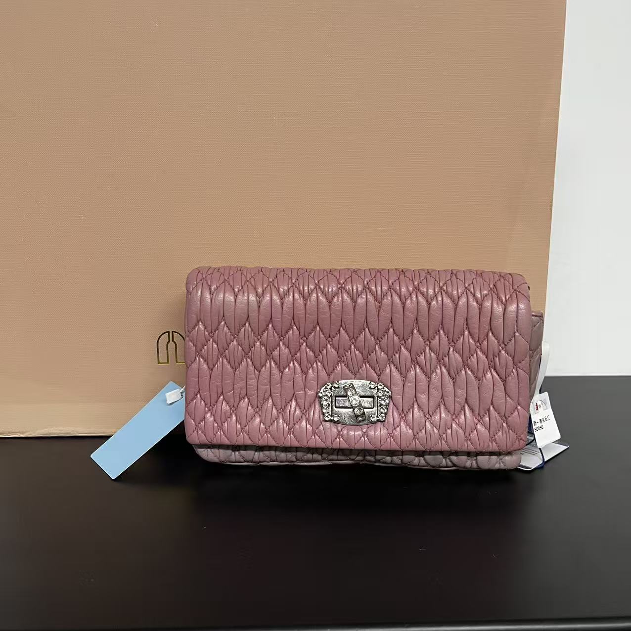 95新 MIU MIU/缪缪 95新/缪缪/曼曼/单肩包/jm25122551xys