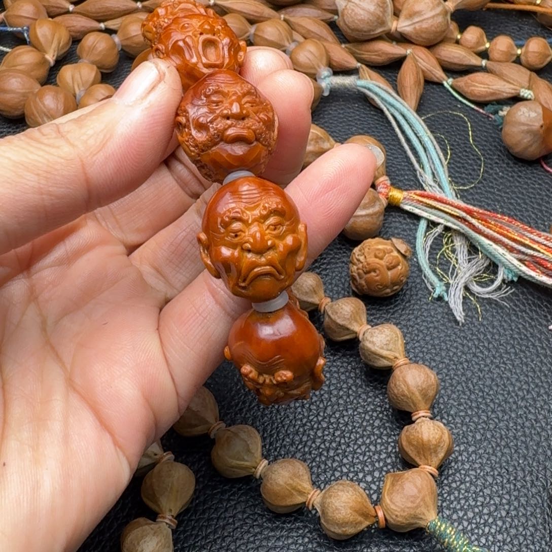 任***宝橄榄核手串/手链1